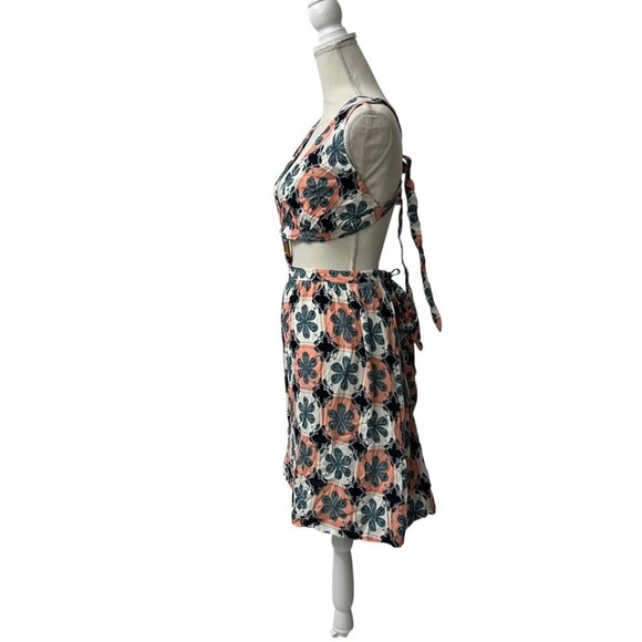 Agua Bendita Floral-Print Mini Dress With Tie-Back & Waist Detail Size 1X - Picture 4 of 7
